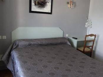 Chambres D'Hotes La Mansardiere Κανκάλ Εξωτερικό φωτογραφία